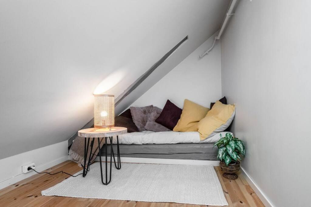 Hidden Gem Near The Old Town Bridge, 40M² Apt. Trondheim Buitenkant foto