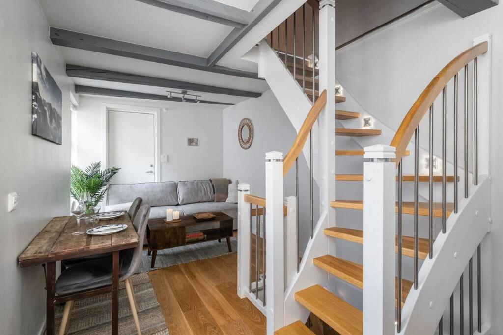 Hidden Gem Near The Old Town Bridge, 40M² Apt. Trondheim Buitenkant foto