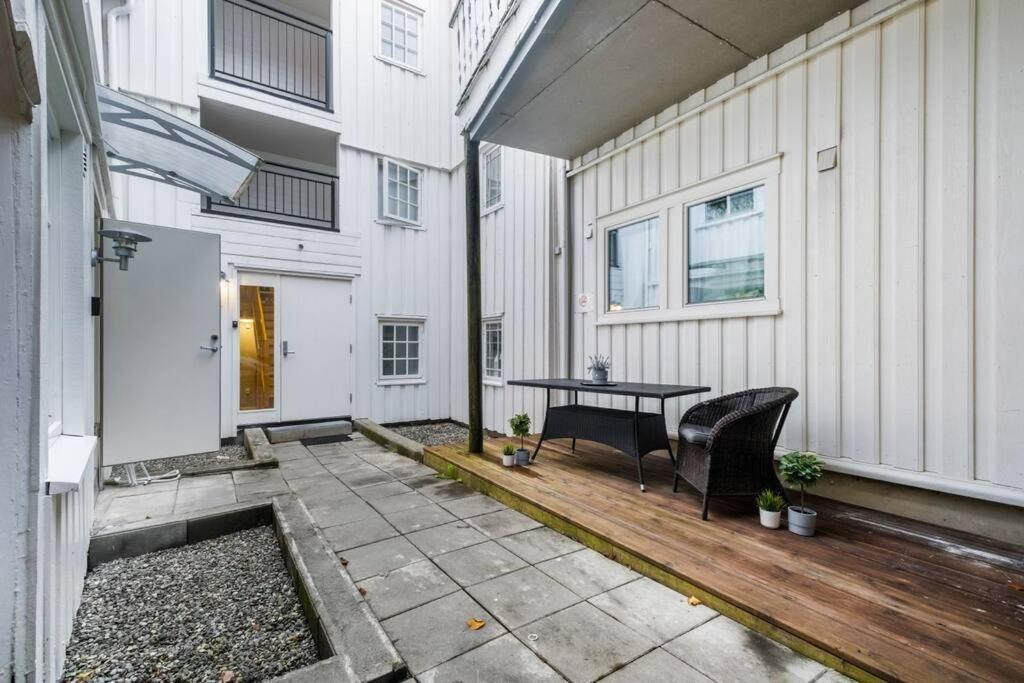Hidden Gem Near The Old Town Bridge, 40M² Apt. Trondheim Buitenkant foto